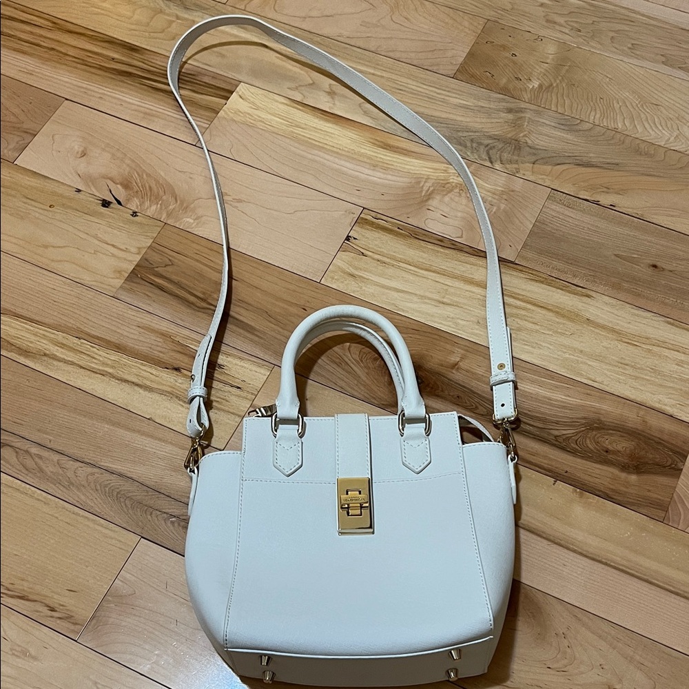 Chic Jack French London Crossbody Bag with Gold Accents